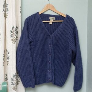 vintage 90s LL Bean wool cardigan, size M fishermancore sweater